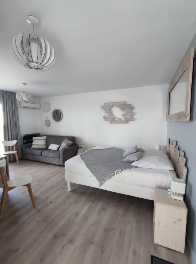 Kazao Manganao Avec Cuve Appartement Saint-Francois  Buitenkant foto